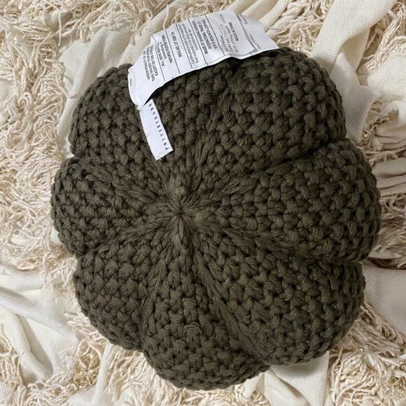 Pottery Barn Seedstitch Pumpkin Pillow Loden - Picture 5 of 7